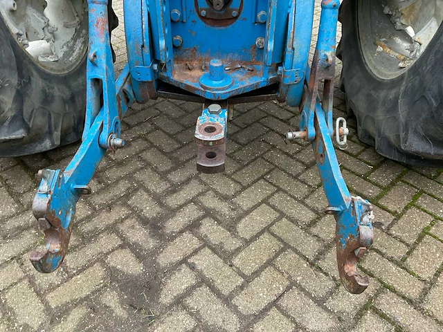 Ford tw-20 vierwielaangedreven landbouwtractor - afbeelding 10 van  28