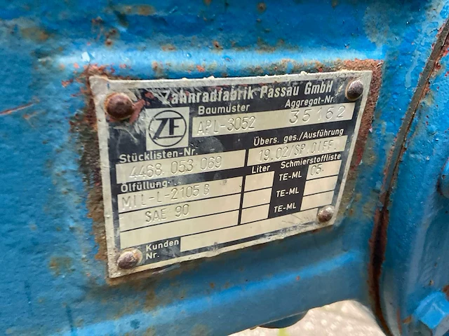 Ford tw-20 vierwielaangedreven landbouwtractor - afbeelding 27 van  28