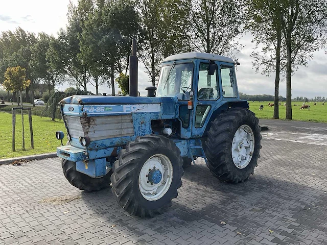 Ford tw-25 - afbeelding 1 van  32