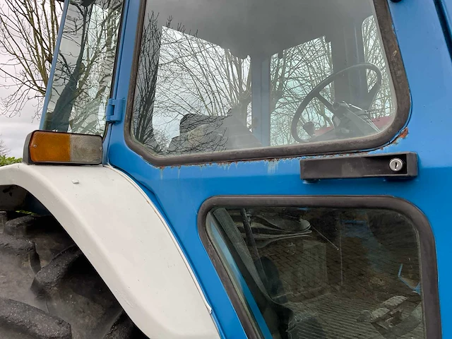 Ford tw-35 vierwielaangedreven landbouwtractor - afbeelding 2 van  30