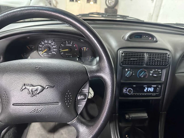 Ford usa - mustang - 3.8 v6 automaat coupé - pt-nz-19 - afbeelding 2 van  19