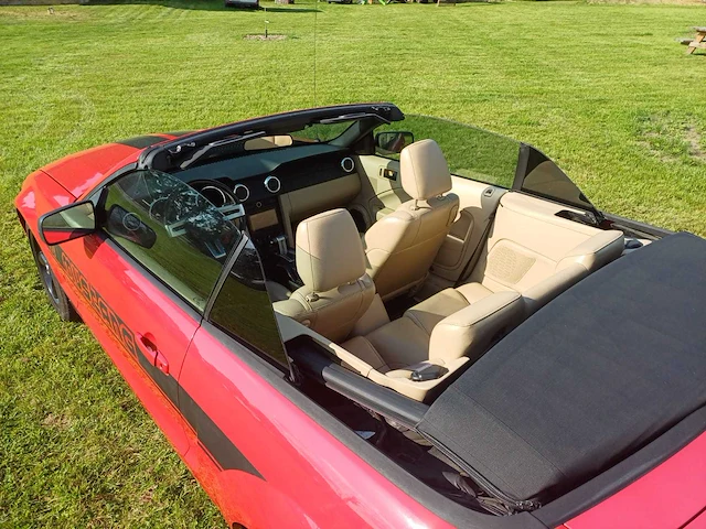 Ford usa - mustang - 4.0 v6 - cabrio - nh-451-d - 2005 - afbeelding 9 van  13