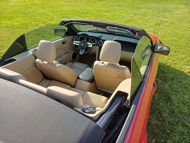Ford usa - mustang - 4.0 v6 - cabrio - nh-451-d - 2005 - afbeelding 10 van  13