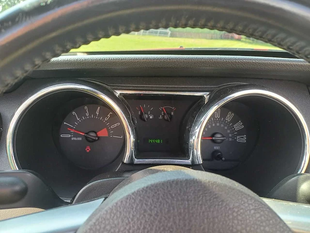 Ford usa - mustang - 4.0 v6 - cabrio - nh-451-d - 2005 - afbeelding 13 van  13