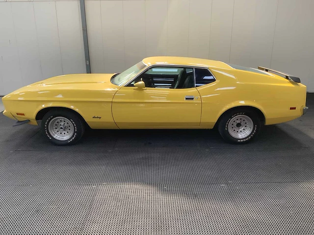 Ford usa - mustang v8 - oldtimer - 1973 - afbeelding 12 van  29