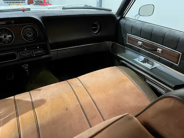 Ford usa - thunderbird v8 - suïcide doors -oldtimer -1969 - afbeelding 11 van  31