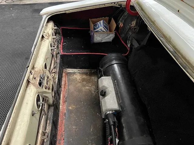 Ford usa - thunderbird v8 - suïcide doors -oldtimer -1969 - afbeelding 17 van  31