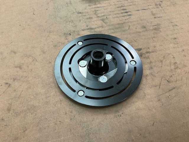 Ford yb-3030 compressor koppelingsnaaf - afbeelding 2 van  3
