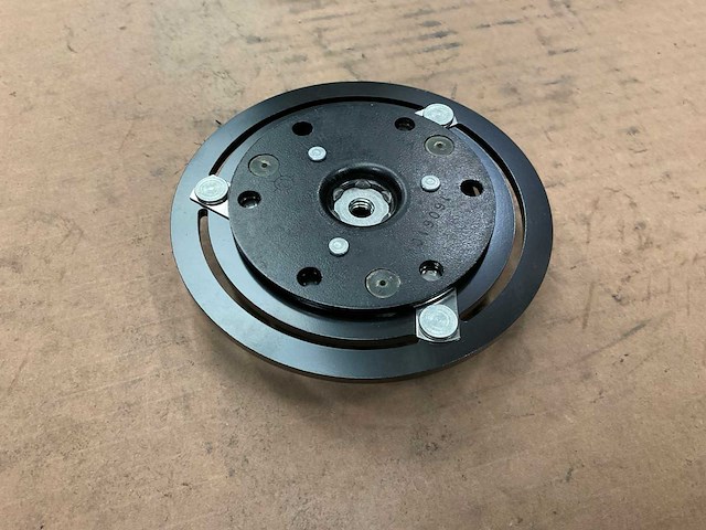 Ford yb-3030 compressor koppelingsnaaf - afbeelding 3 van  3