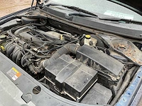 Ford zetec personenauto - afbeelding 4 van  15