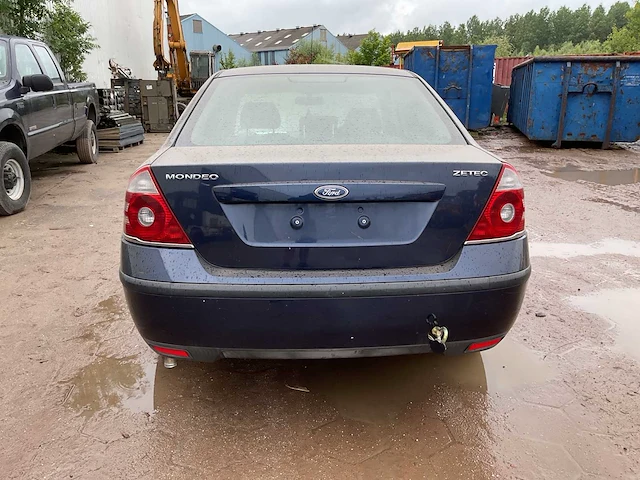 Ford zetec personenauto - afbeelding 12 van  15