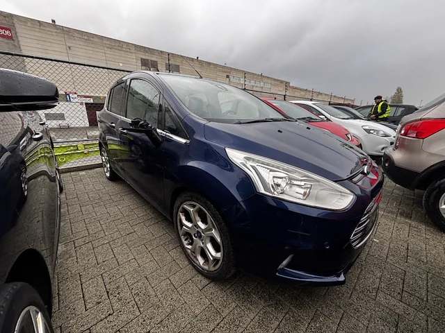 Ford,2013 - afbeelding 22 van  28