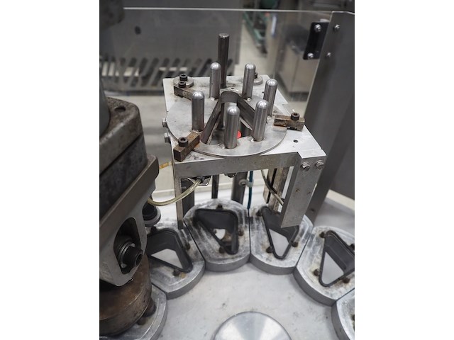 Fords duckworth - afbeelding 2 van  16