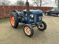 Fordson 2681 oldtimer tractor - afbeelding 10 van  16