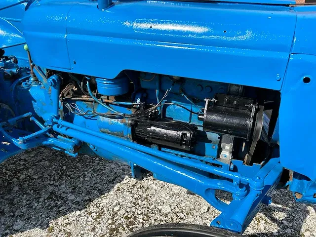 Fordson dexta oldtimer tractor - afbeelding 2 van  20