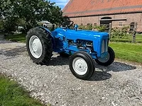Fordson dexta oldtimer tractor - afbeelding 14 van  20