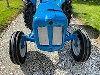 Fordson dexta oldtimer tractor - afbeelding 19 van  20
