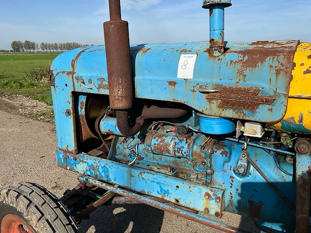 Fordson major oldtimer tractor - afbeelding 5 van  21