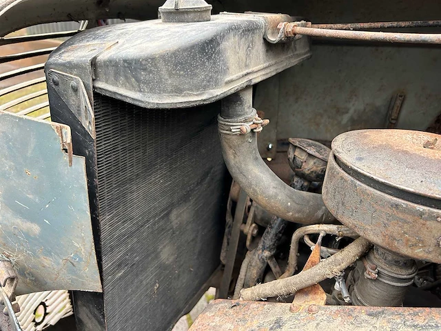 Fordson van - e83w 10cwt - oldtimer - afbeelding 16 van  35