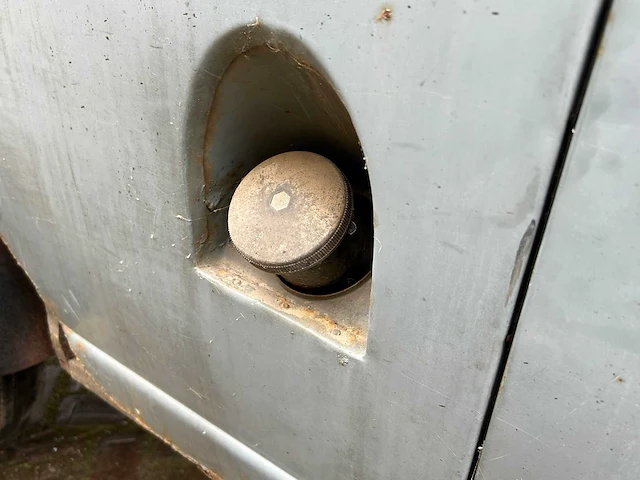 Fordson van - e83w 10cwt - oldtimer - afbeelding 19 van  35