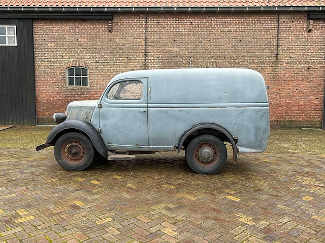 Fordson van - e83w 10cwt - oldtimer - afbeelding 12 van  35