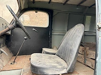 Fordson van - e83w 10cwt - oldtimer - afbeelding 29 van  35