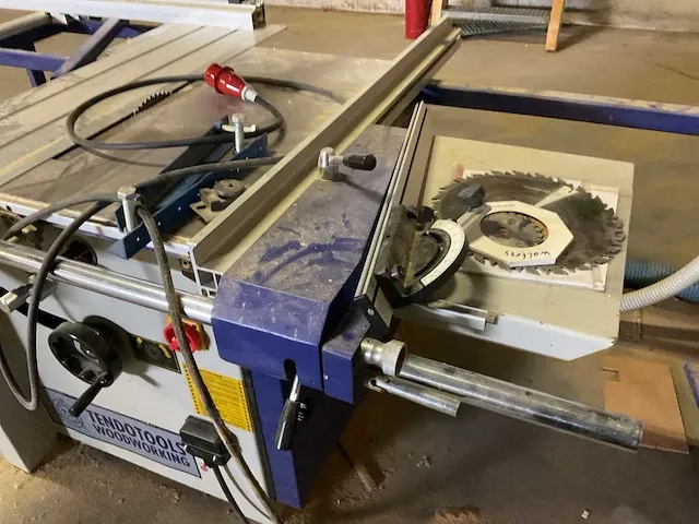 Formaatcirkelzaagmachine (c) - afbeelding 7 van  12