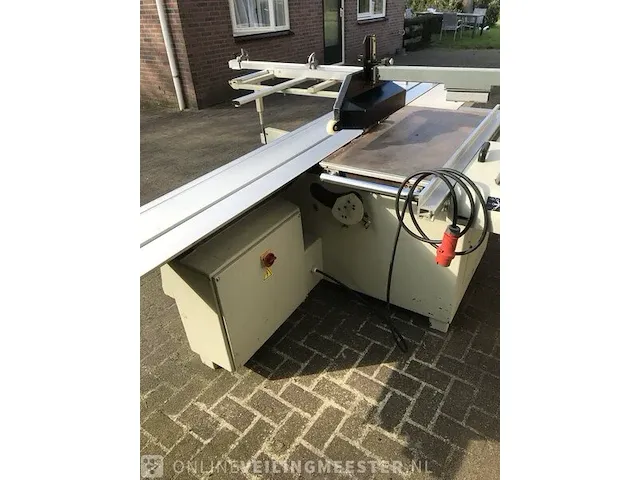 Formaatzaagmachine met voorritser 3200 mm peulen - afbeelding 6 van  8