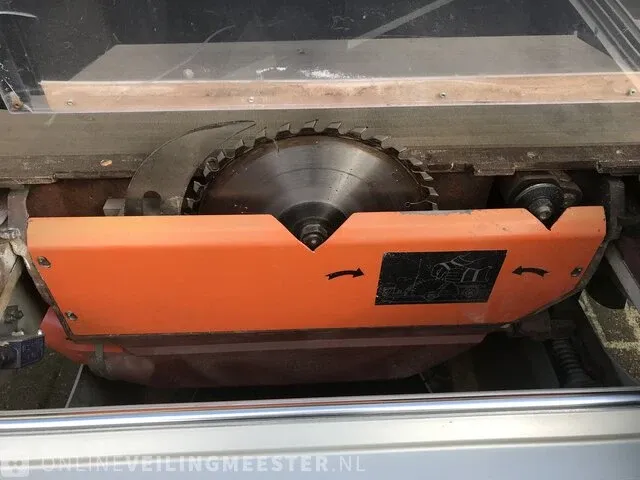 Formaatzaagmachine met voorritser 3200 mm peulen - afbeelding 7 van  8