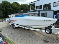Formula racing offshore power boat, unieke wedstrijd boot - afbeelding 4 van  22