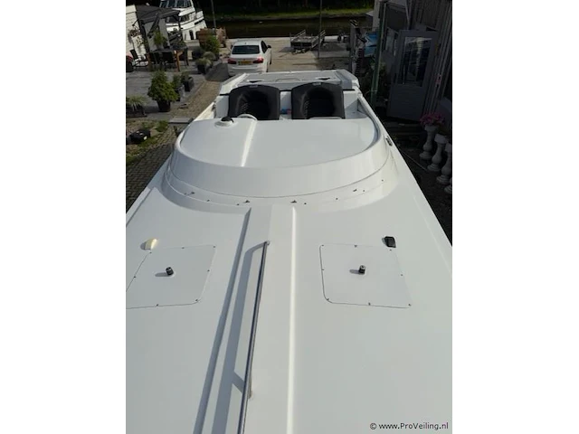 Formula racing offshore power boat, unieke wedstrijd boot - afbeelding 6 van  22