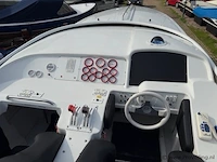 Formula racing offshore power boat, unieke wedstrijd boot - afbeelding 19 van  22