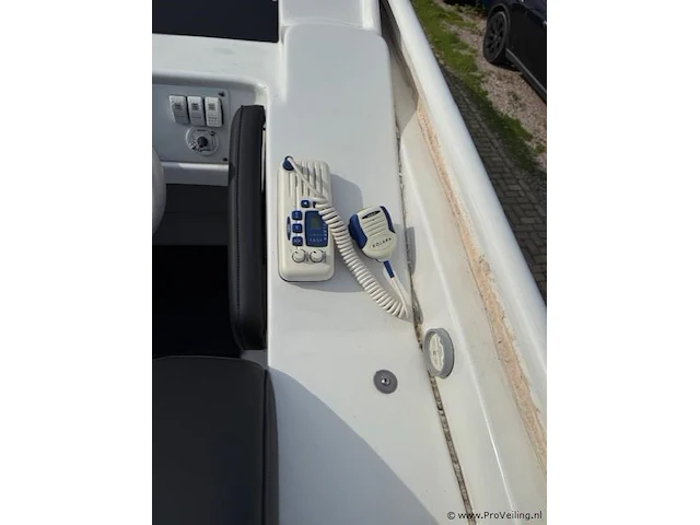 Formula racing offshore power boat, unieke wedstrijd boot - afbeelding 20 van  22