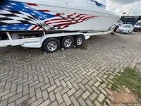 Formula racing offshore power boat, unieke wedstrijdboot - afbeelding 13 van  15