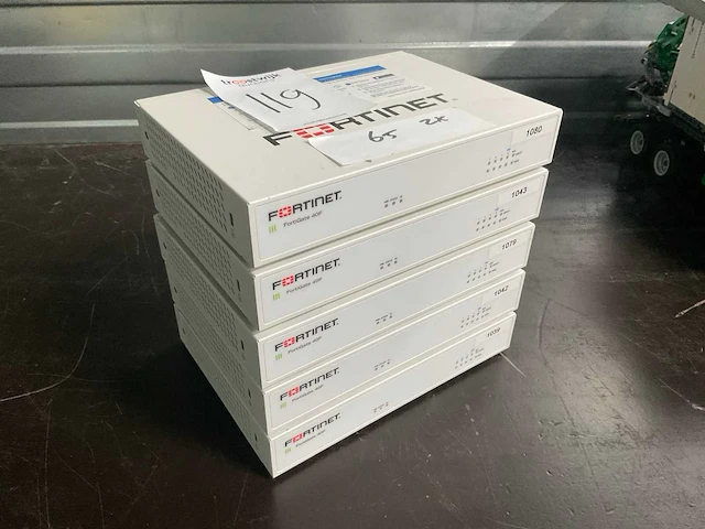 Fortinet fortigate 40f firewall (5x) - afbeelding 1 van  5