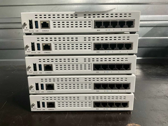 Fortinet fortigate 40f firewall (5x) - afbeelding 5 van  5