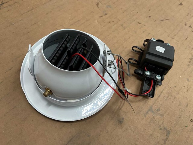 Fosnova led 3x2,5w (18x) - afbeelding 4 van  4