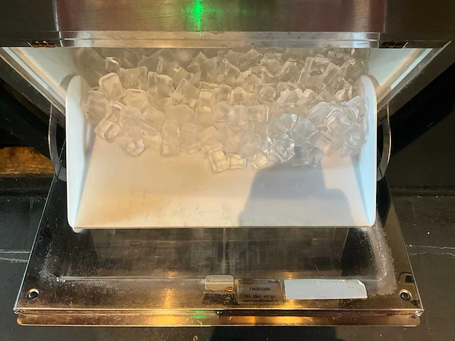 Foster ijsblokjesmachine - afbeelding 3 van  3