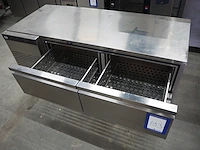 Foster - afbeelding 4 van  6