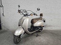 Fosti - bromscooter - grande retro - 4t 45km uitvoering d311sj - afbeelding 3 van  7