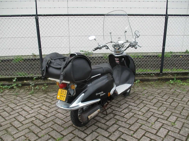 Fosti - bromscooter - grande retro ft50qte - scooter - afbeelding 9 van  11