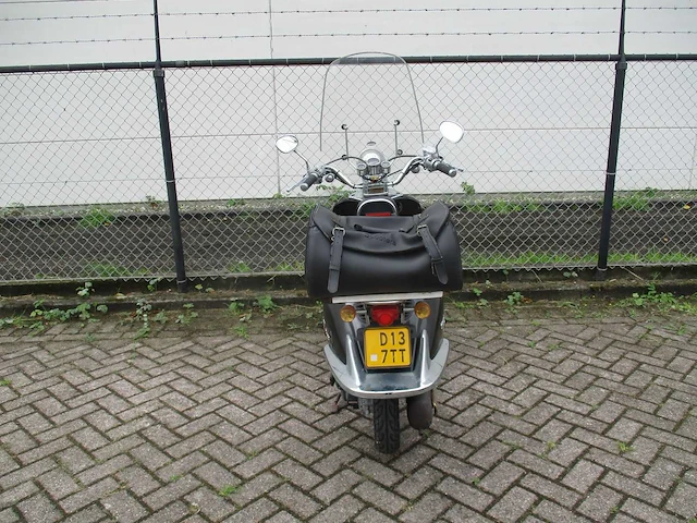 Fosti - bromscooter - grande retro ft50qte - scooter - afbeelding 10 van  11