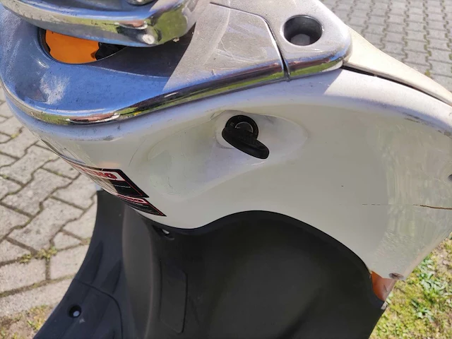 Fosti - scooter - afbeelding 4 van  12