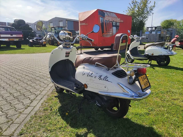Fosti - scooter - afbeelding 6 van  12