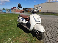 Fosti - scooter - afbeelding 10 van  12