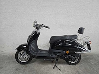 Fosti - snorscooter - grande retro - 4t 25km uitvoering fs280d - afbeelding 1 van  7