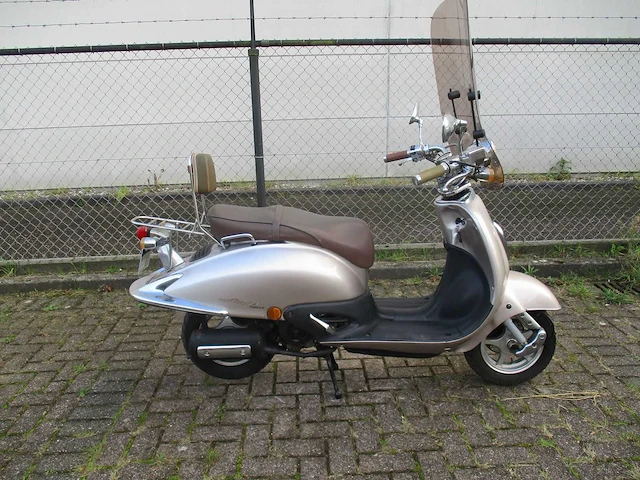 Fosti - snorscooter - grande retro ft50qte - scooter - afbeelding 8 van  11