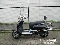 Fosti snorscooter grande retro ft50qte scooter - afbeelding 1 van  9