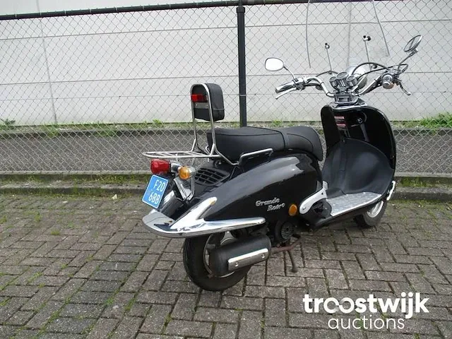 Fosti snorscooter grande retro ft50qte scooter - afbeelding 6 van  9