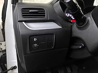 Foto! kia picanto 1.0 cvvt comfort p. 69pk 2012, 70-xtk-1 - afbeelding 9 van  34